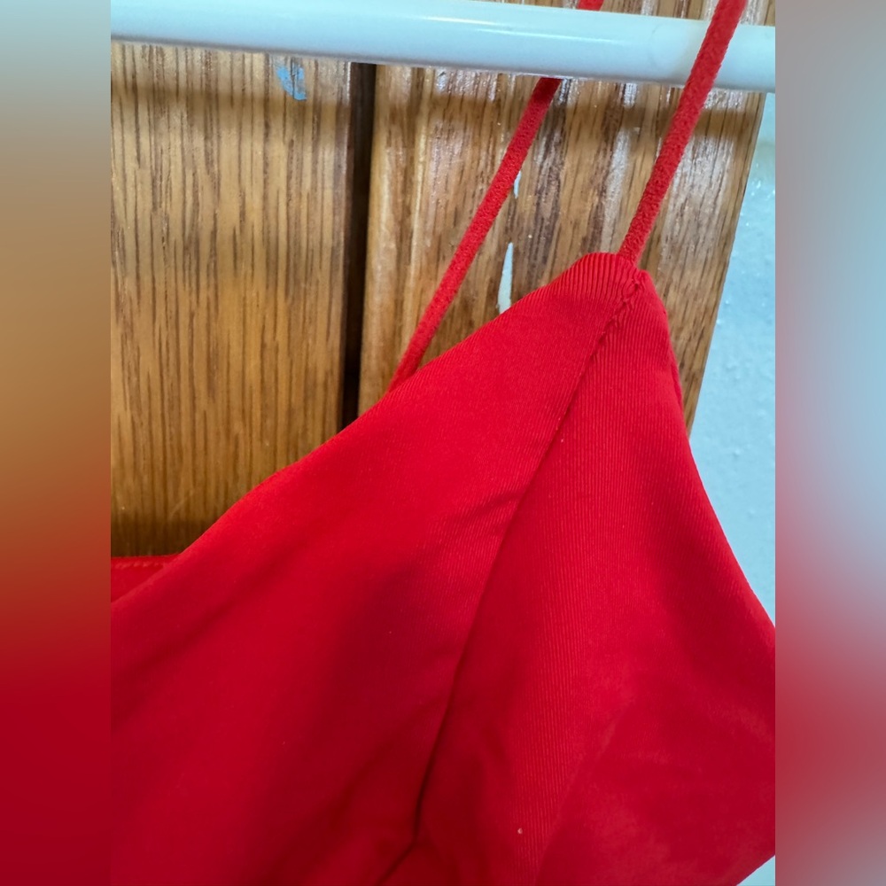 Garage size, x-small red Cami, like new - Picture 3 of 4